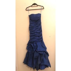 Blue Strapless - Nikki Italy